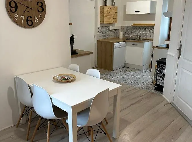 Appartement Spacieux - Proche Centre Et Therme *